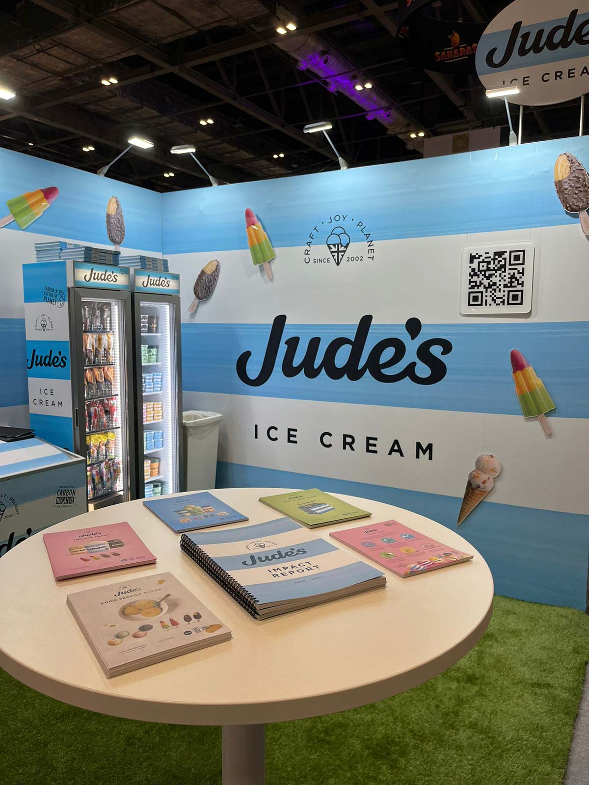 Ludlow 30 grass Jude's Icecream Tradeshow