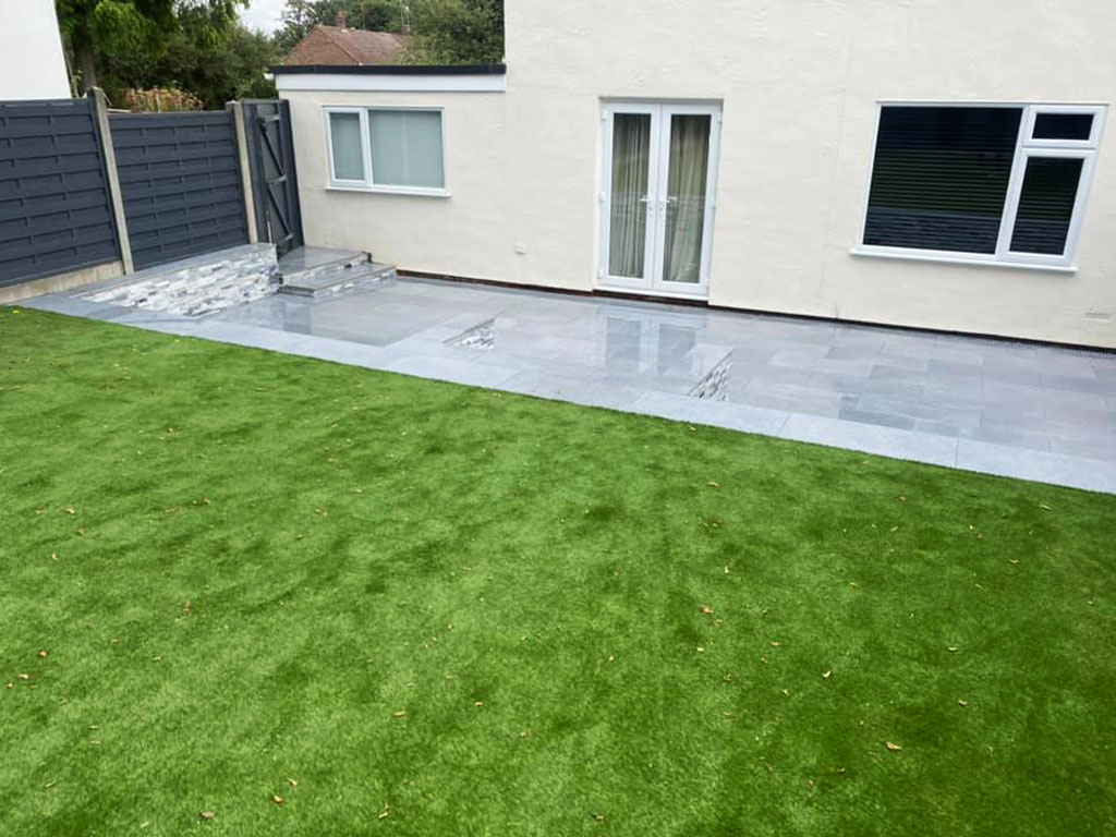 Cambridge Grass Installation by Leading Landscapes