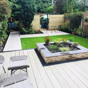 POatio decking and artifical grass lawn